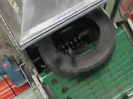 معدات إعادة تدوير الإطارات الهالكة لشركة محلية لمعالجة الإطارات